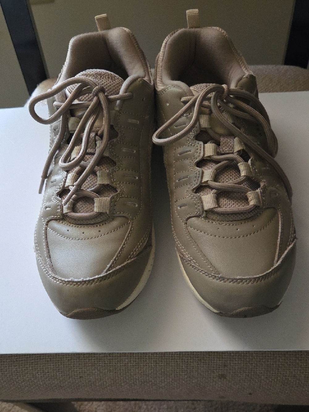 Easy Spirit Comfort Sneakers
